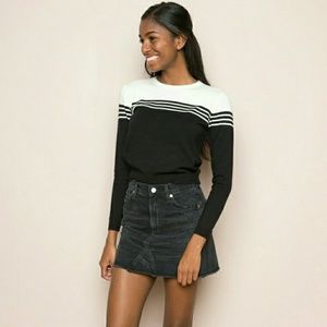 NWOT Brandy Melville Gracie Knit